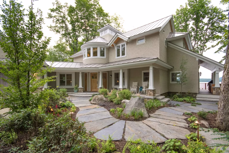 Sunapee Water Front Home